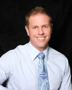 Dr. Matthew Carlisle - Periodontist